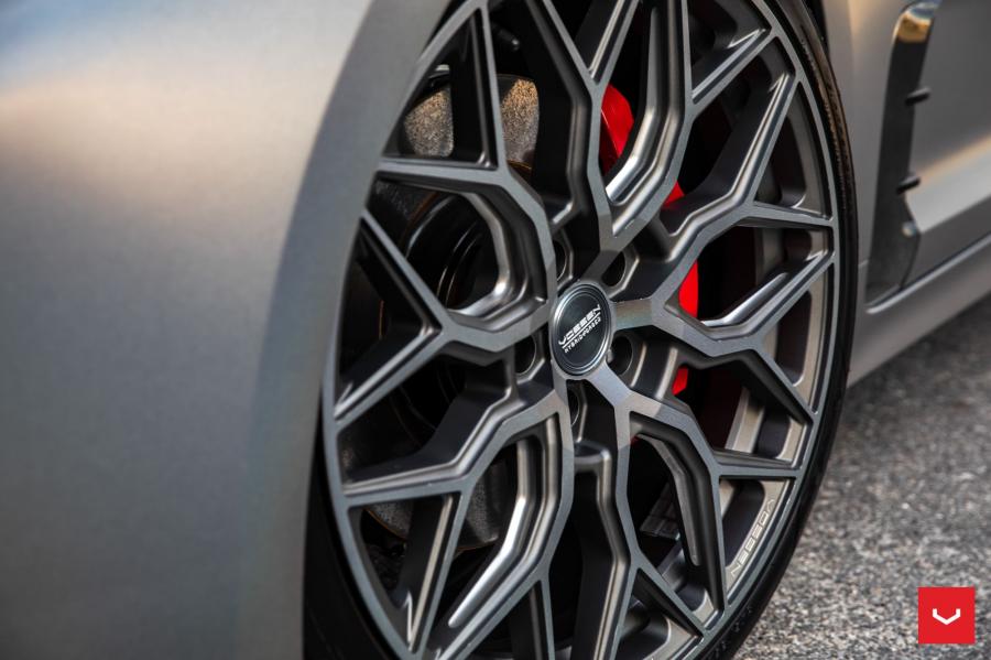 Колеса Kia Stinger GT on Vossen Wheels (HF-2) 2019 года  (фото 3 из 26)
